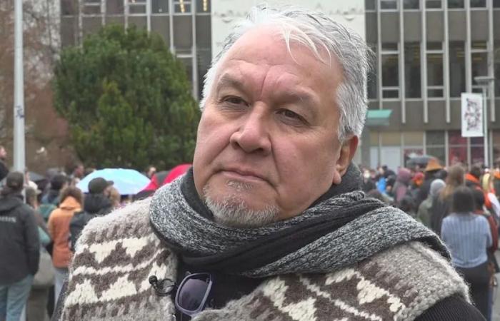 Why
      this
      Independent
      MLA
      wants
      to
      make
      it
      easier
      for
      MLAs
      to
      be
      ousted
      by
      voters