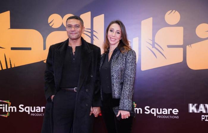 «هوس
      التنبؤات»
      يتصدر
      الاهتمام
      مع
      اقتراب
      العام
      الجديد