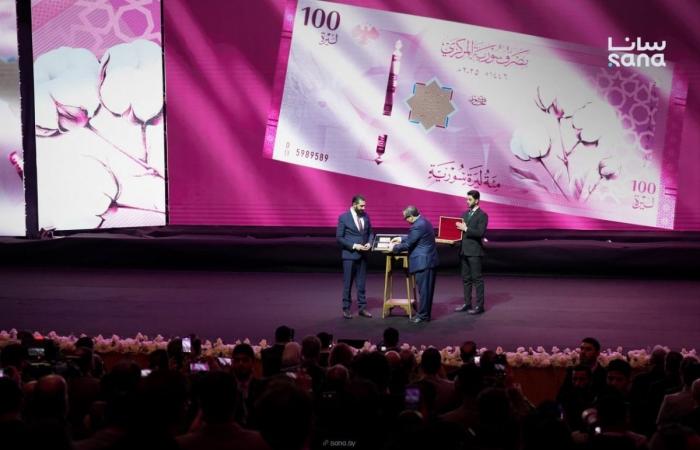 إطلاق العملة السورية الجديدة في دمشق.. ماذا قال الرئيس الشرع عن "تعديل الأصفار"؟