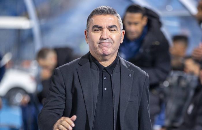 كارينيو:
      نعاني
      من
      قصر
      القامة
      والكرات
      الثابتة!