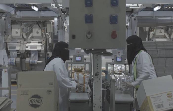 تنفيذ
      «المجموعة
      الثالثة»
      من
      تطوير
      طرق
      الرياض
      بقيمة
      2.13
      مليار
      دولار