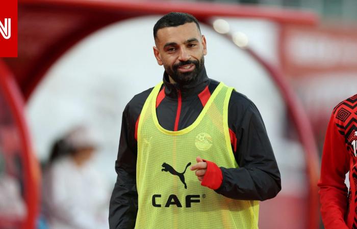 متابعة: تصرف لافت من محمد صلاح مع حاملي الكرات في مباراة مصر وأنغولا