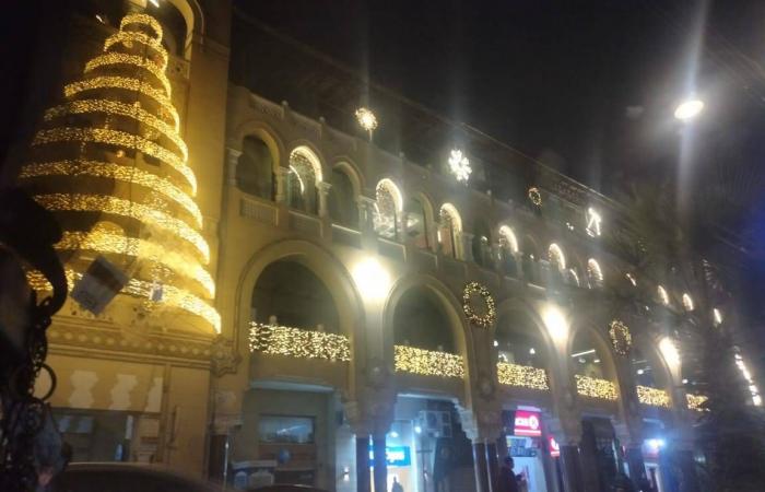 احتفالات
      مصرية
      بـ«رأس
      السنة»
      تتجاوز
      الجدل
      العقائدي