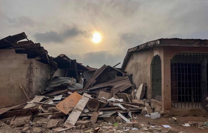 نيجيريا:
      هجمات
      منسقة
      لـ«داعش»
      بعد
      أيام
      من
      القصف
      الأميركي