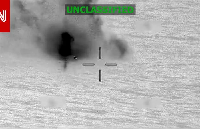 متابعة: فيديو لغارة أمريكية على قارب بشرق المحيط الهادئ يثير تساؤلات حول قانونيتها