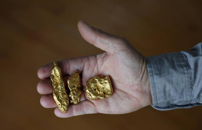 فرنسا
      تثبت
      خطط
      التمويل
      لعام
      2026
      عند
      365
      مليار
      دولار