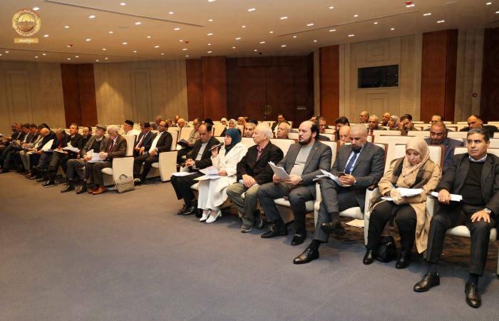 مصر:
      قوائم
      انتظار
      طويلة
      لسودانيين
      يرغبون
      في
      العودة