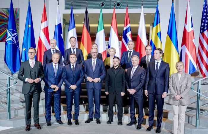 باريس
      تستضيف
      قمة
      «تحالف
      الراغبين»
      لدعم
      كييف