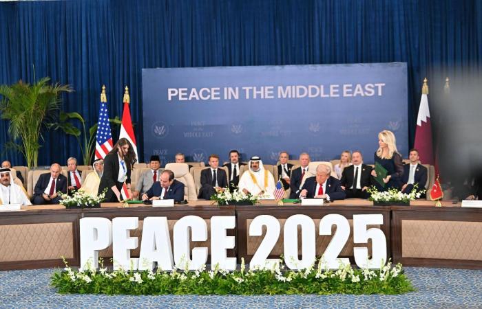 «اتفاق
      غزة»:
      موعد
      محتمل
      للمرحلة
      الثانية
      يجابه
      «فجوات»