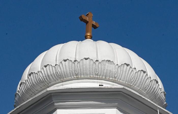 باكستان:
      الشرطة
      تعتقل
      فتاة
      مراهقة
      اتجهت
      للتطرف
      عبر
      الإنترنت