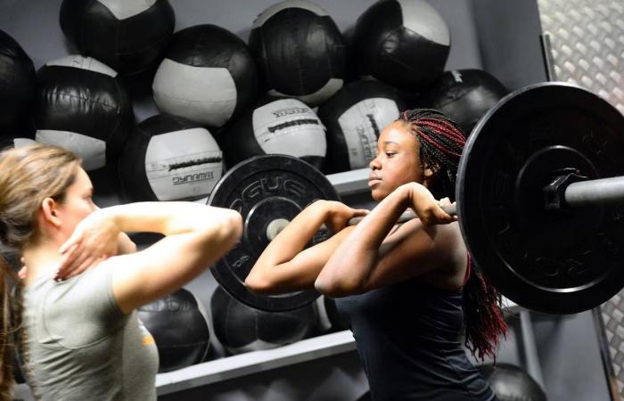 نجحوا
      في
      «تغيير
      حياة
      الناس»...
      الملك
      تشارلز
      يكرّم
      ألف
      شخصية
      بريطانية