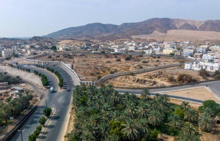 6.7
      مليون
      زائر
      في
      نصف
      عام...
      المدينة
      المنورة
      تتصدر
      المشهد
      السياحي