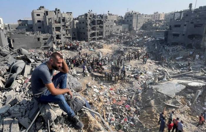 «33» مليار دولار.. خسائر القطاعات الحيوية