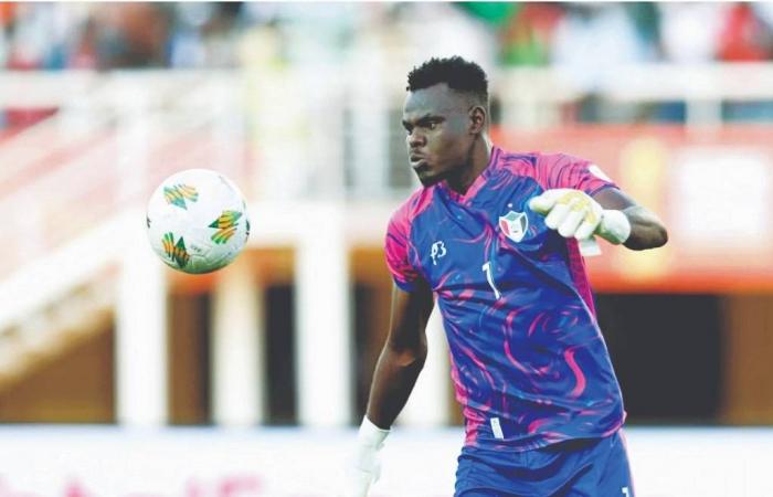 أمم
      أفريقيا:
      منتخب
      السودان
      يسعى
      لمواساة
      شعب
      غارق
      في
      حرب
      مروعة