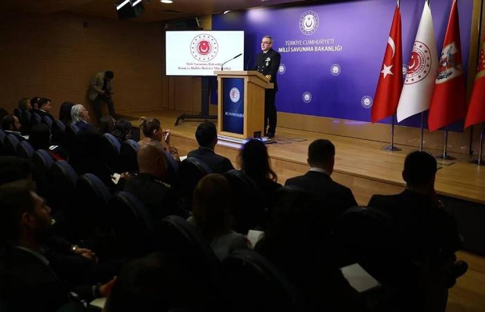 وتيرة
      النمو
      السكاني
      في
      إسرائيل
      تتراجع
      إلى
      أدنى
      مستوى
      منذ
      تأسيسها