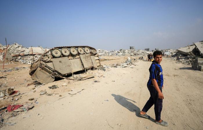 الغزيون
      يودعون
      «كابوس»
      2025...
      ويتطلعون
      بأمل
      إلى
      سنة
      أفضل