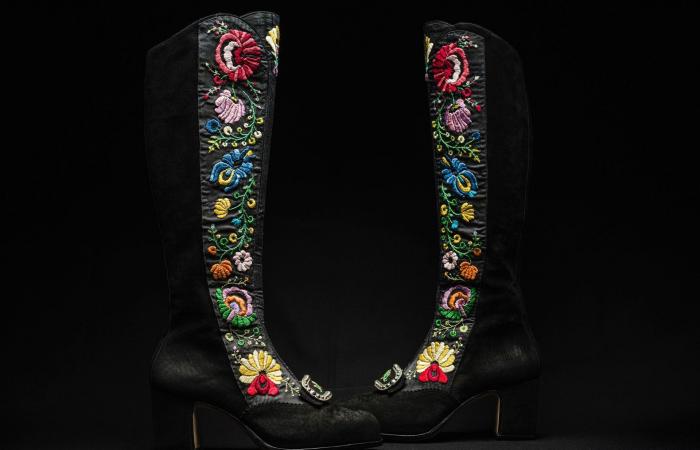 قطع تنهار أمام عيون مشتريها.. الموضة الفاخرة بين التسويق والواقع