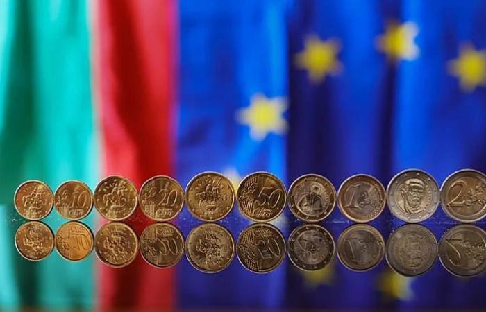 Bulgaria
      switches
      to
      the
      euro
      amid
      mixed
      reactions
      from
      its
      citizens