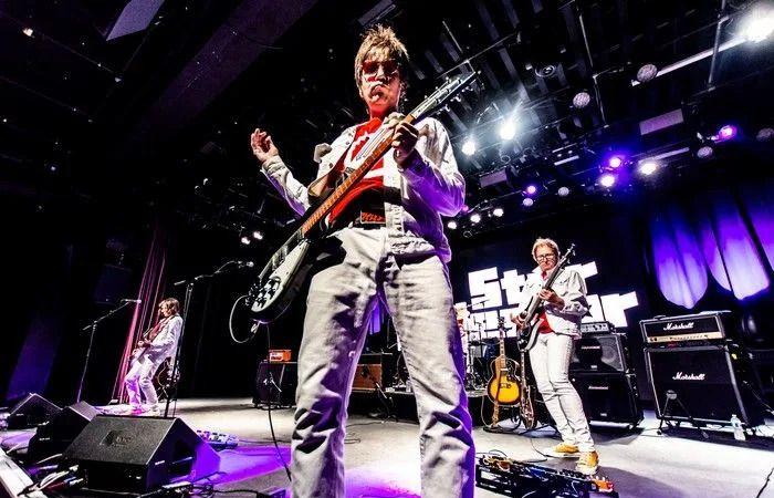 Here
      are
      Vancouver's
      best
      concerts
      in
      January:
      Twice,
      Bowie
      Ball,
      Offspring
      and
      more