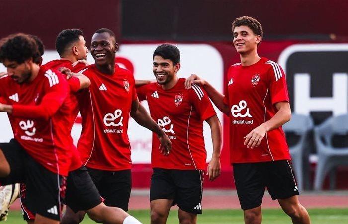 لاعب الأهلي المصري ينتقل إلى برشلونة الإسباني.. إليك تفاصيل الصفقة التاريخية