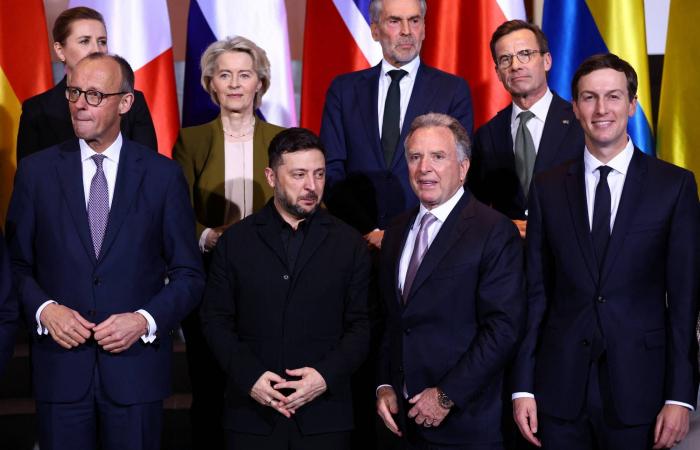 القضاء
      الفرنسي
      يحقق
      في
      مقاطع
      فيديو
      جنسية
      مزيفة
      ولّدتها
      أداة
      «غروك»