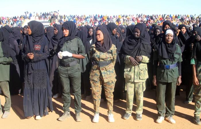 مخاوف
      الانقسام
      تتصاعد
      في
      السودان
      مع
      ترسيخ
      واقع
      حكومتين