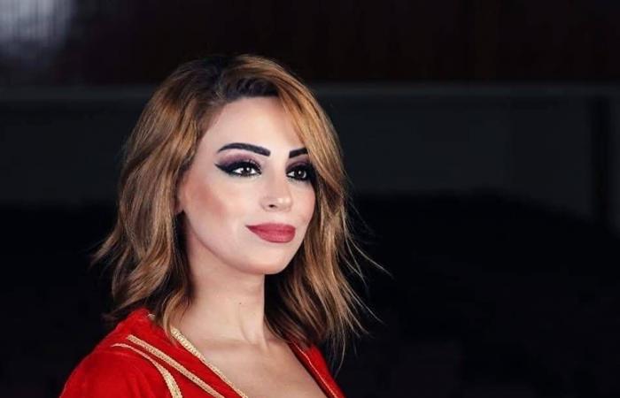 كارين
      رميا
      لـ
      «الشرق
      الأوسط»
      :
      المسرح
      الغنائي
      شغفي
      وأفضّله
      على
      غيره