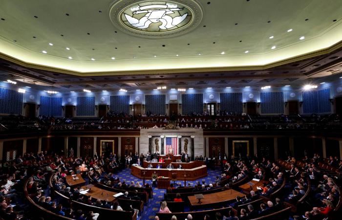 2026...
      عام
      يرسم
      مصير
      ولاية
      ترمب
      الثانية
      ويحدد
      إرثه
      السياسي