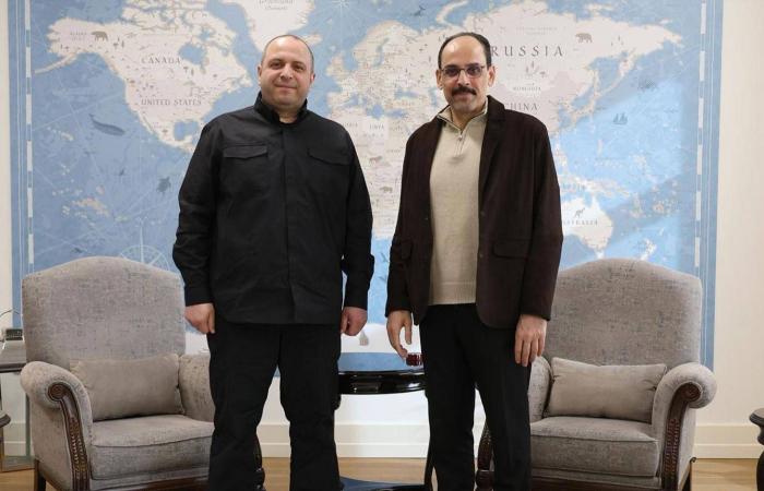 إردوغان:
      تركيا
      تواصل
      اتصالاتها
      لوقف
      الحرب
      بين
      روسيا
      وأوكرانيا