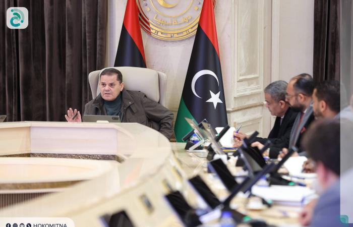 «الوحدة»
      الليبية
      لمواجهة
      موجة
      الغلاء
      بتدابير
      صارمة