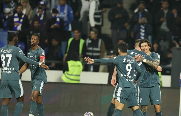 مصادر
      لـ«الشرق
      الأوسط»:
      الشباب
      يريد
      البليهي...
      واللاعب
      متردد