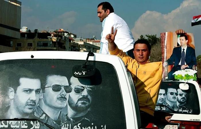 Iran
      is
      plotting
      to
      assassinate
      Syria's
      al-Sharaa,
      Israel
      warns