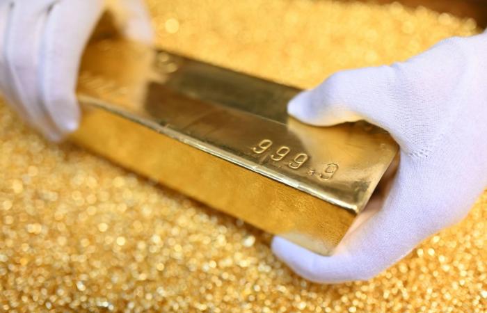 مصر:
      احتياطي
      النقد
      الأجنبي
      يسجل
      أعلى
      مستوى
      في
      تاريخه
      عند
      51.4
      مليار
      دولار