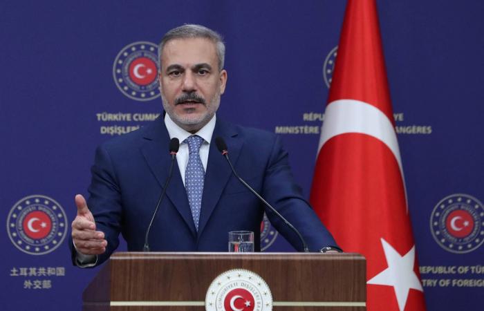 تركيا
      ترحب
      بالعملية
      العسكرية
      السورية
      ضد
      القوات
      الكردية
      في
      حلب