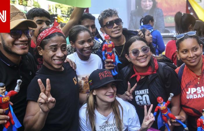 متابعة: أول وفد أمريكي رسمي يصل فنزويلا بعد الإطاحة بمادورو..ماذا يفعل؟