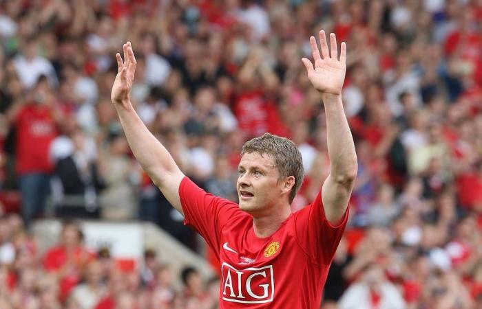 سولشاير
      يجتمع
      مع
      مسؤولي
      مان
      يونايتد
      «السبت»