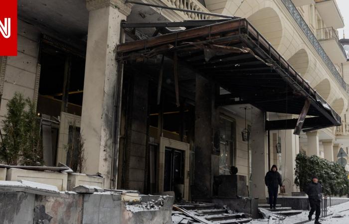 متابعة: تضرر سفارة قطر في كييف بقصف.. توضيح روسي وتعليق قطري واتهام أوكراني