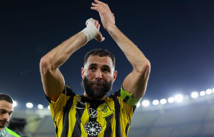 "كريم يكتب التاريخ".. بنزيما يحقق رقماً قياسياً جديداً واتحاد جدة يعلق