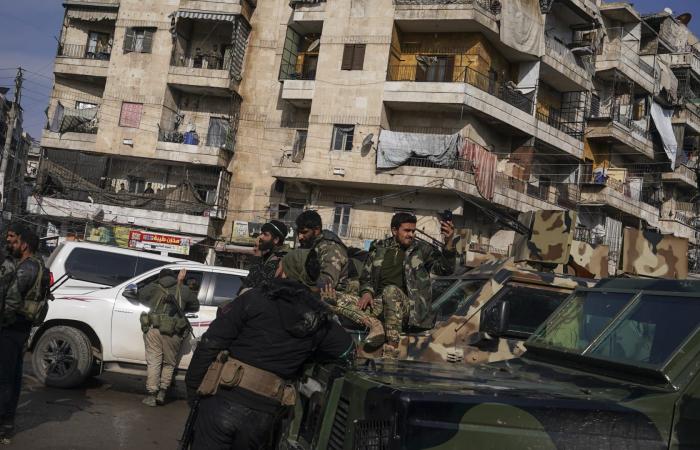 بعد اشتباكات حلب.. مقتدى الصدر يطلق دعوة لحفظ سوريا بجميع طوائفها