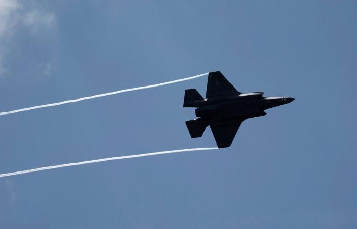 إيران
      أمام
      اختبار
      الأسبوع
      الثالث
      من
      الاحتجاجات