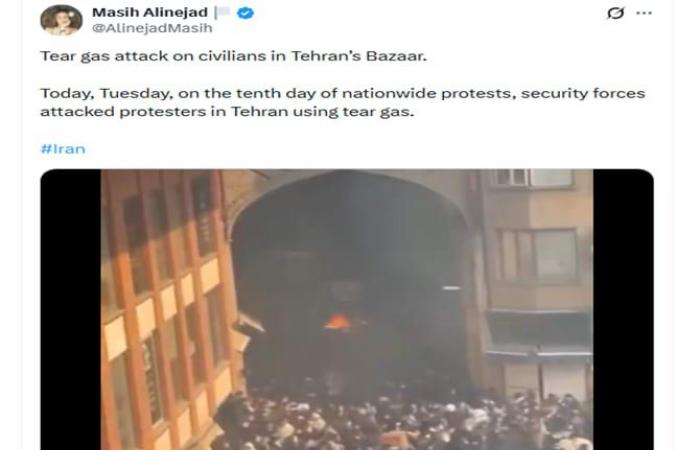 فيديو متداول لـ"حرق متظاهرين ضريح الخميني في طهران".. ما حقيقته؟