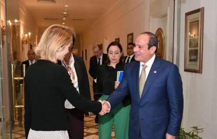 «الحرس
      الثوري»
      الإيراني
      يحتجز
      أجنبياً
      للاشتباه
      بتجسسه
      لصالح
      إسرائيل