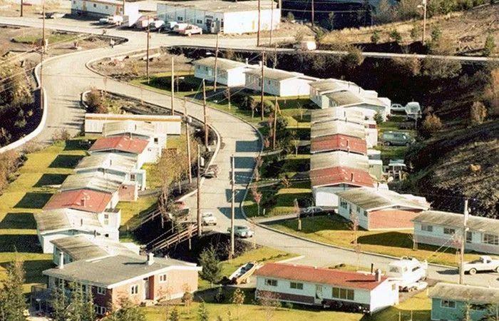 The
      owner
      of
      this
      B.C.
      ghost
      town
      wants
      to
      make
      it
      a
      Canadian
      energy
      hub
