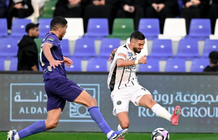 إنزاغي:
      مشاركة
      «ماري»
      في
      مباراة
      النصر
      واردة