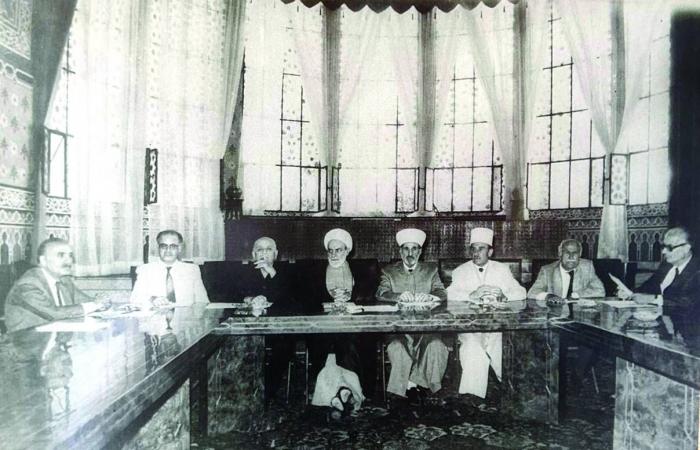 محمد
      مهدي
      شمس
      الدين:
      إيران
      ليست
      مرجعاً
      سياسياً
      ولا
      دينياً
      للشيعة
      في
      العالم