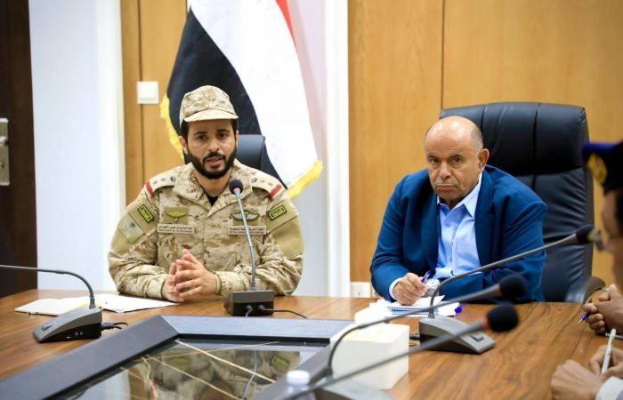 دعوة
      حقوقية
      لإنقاذ
      3
      مدنيين
      يواجهون
      الإعدام
      لدى
      الحوثيين