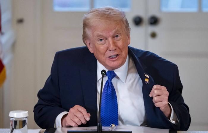 رئيس
      الاحتياطي
      الفدرالي
      الأميركي
      يعلن
      تلقي
      استدعاء
      من
      وزارة
      العدل