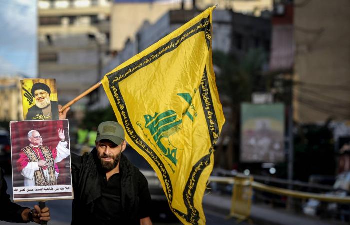 اعتقال
      مادورو
      يفتح
      ملفات
      «حزب
      الله»
      المالية
      في
      فنزويلا