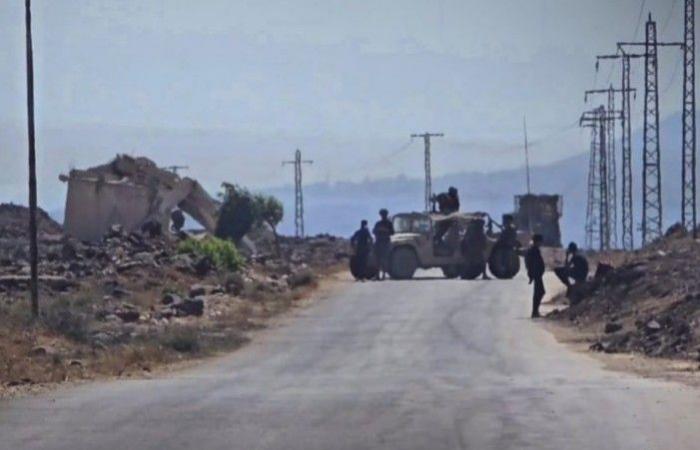 الاحتلال الإسرائيلي يتوغل جنوب سوريا ويعتقل شاباً