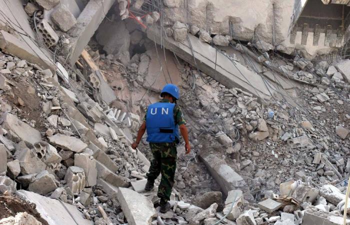 سوريا:
      توقيف
      عنصرين
      من
      «داعش»
      ضالعَين
      بتفجير
      مسجد
      في
      حمص